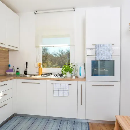 Cozy In Malinska With Kitchen Σπίτι διακοπών *