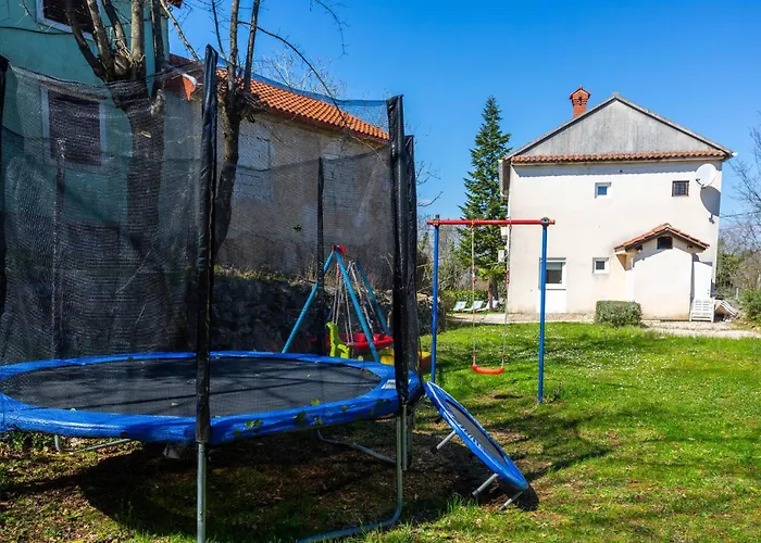 3 Bedroom Amazing In Malinska Holiday home