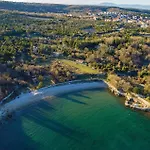 3 Bedroom Amazing In Malinska Županje