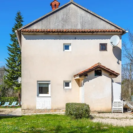 3 Bedroom Amazing In Malinska *